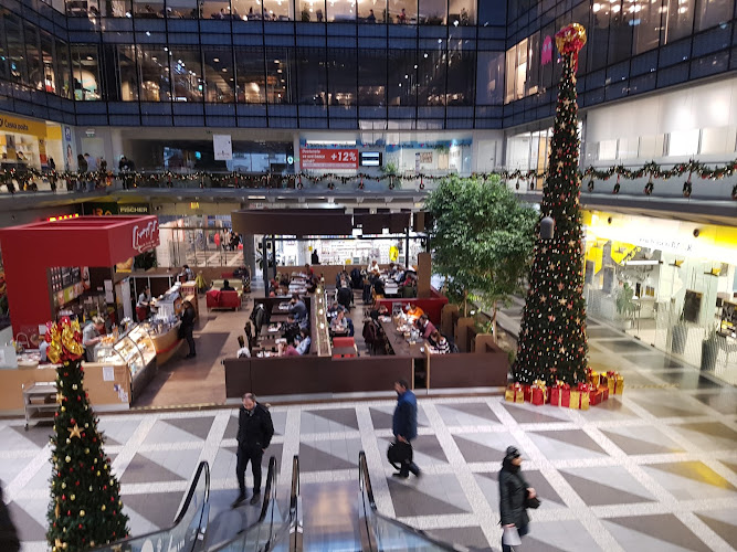Shopping Center Atrium