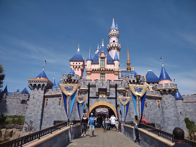 Sleeping Beauty Castle Walkthrough