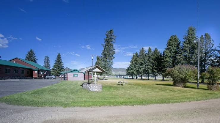 Sportsman’s Lodge Restaurant and Casino