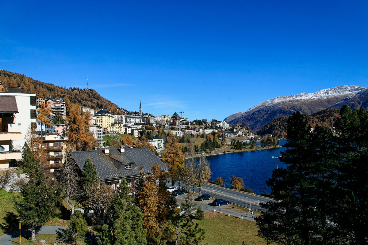 Day Trips from Lake Como to Switzerland: for Unforgettable Adventures