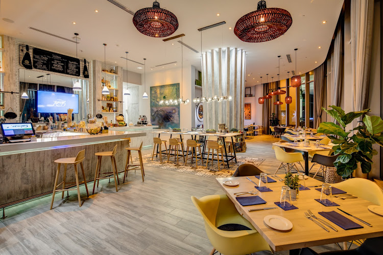 Terrazas at Lyfe Hollywood – Oceanfront Rooftop @ Lyfe Resort