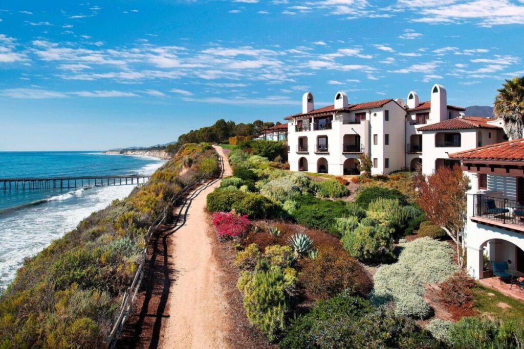 Buildings and architecture of The Ritz-Carlton Bacara, Santa Barbara