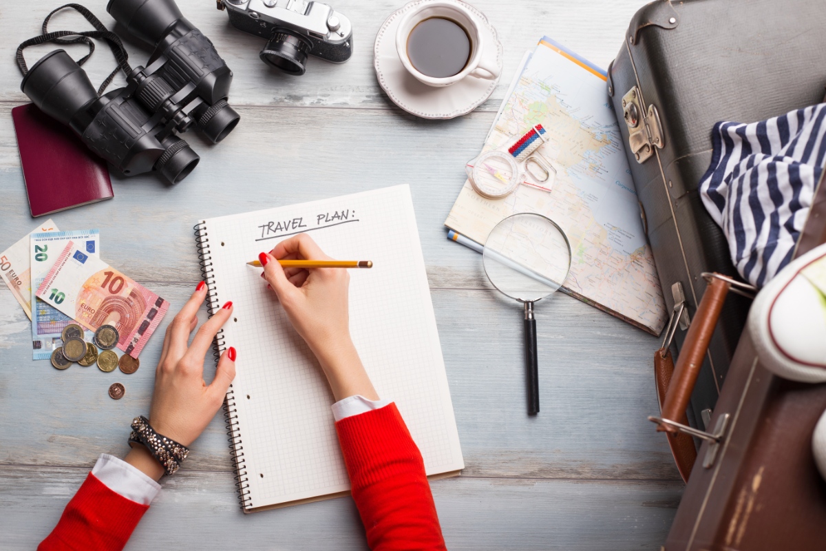 How to Travel the World as a Student Without Breaking the Bank