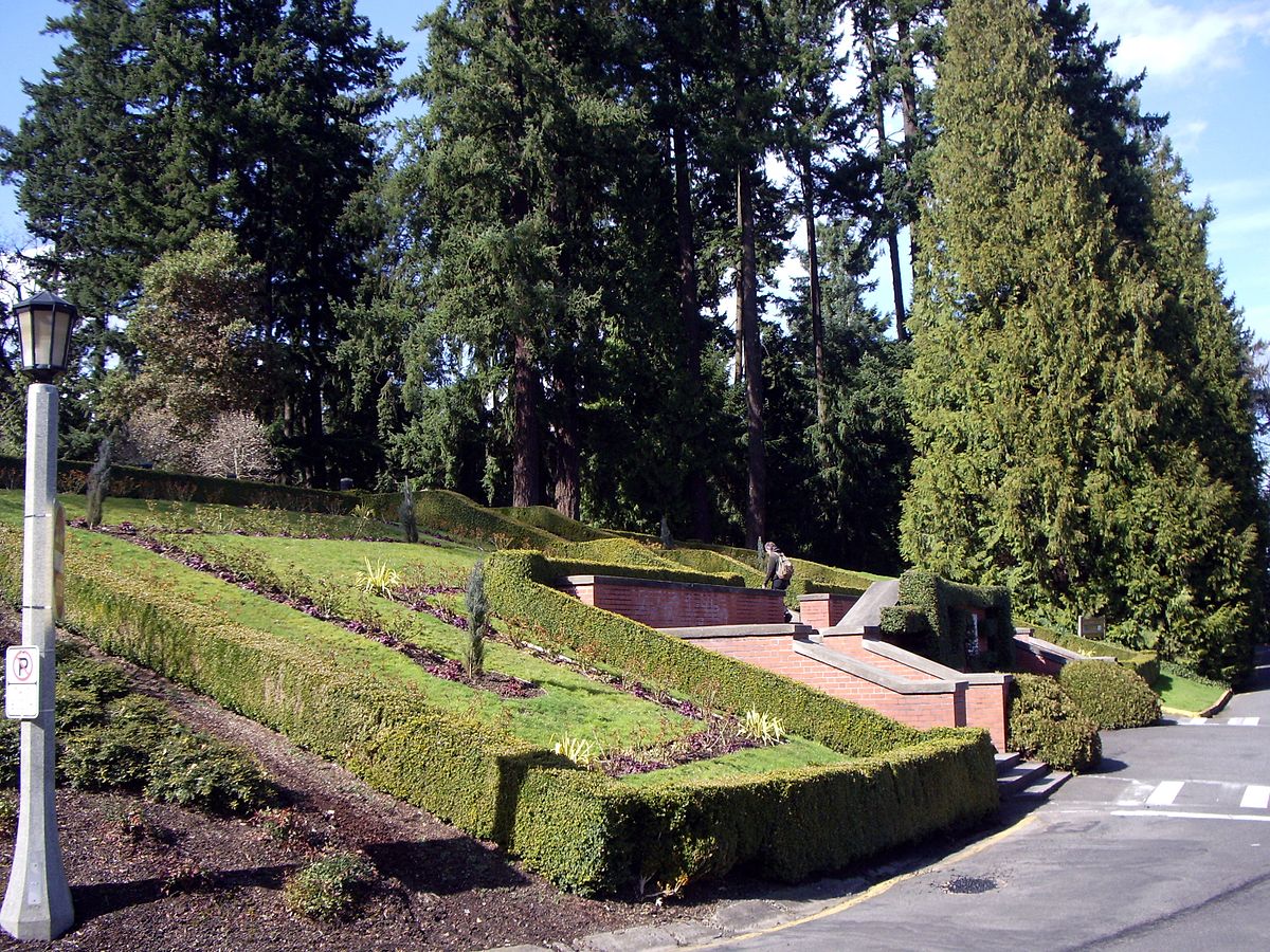 Washington Park, Portland main entrance