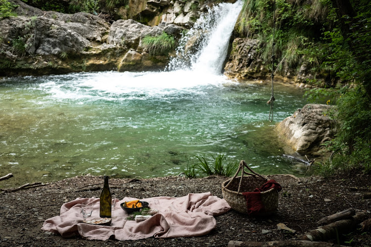 YOGA Retreats & Travel